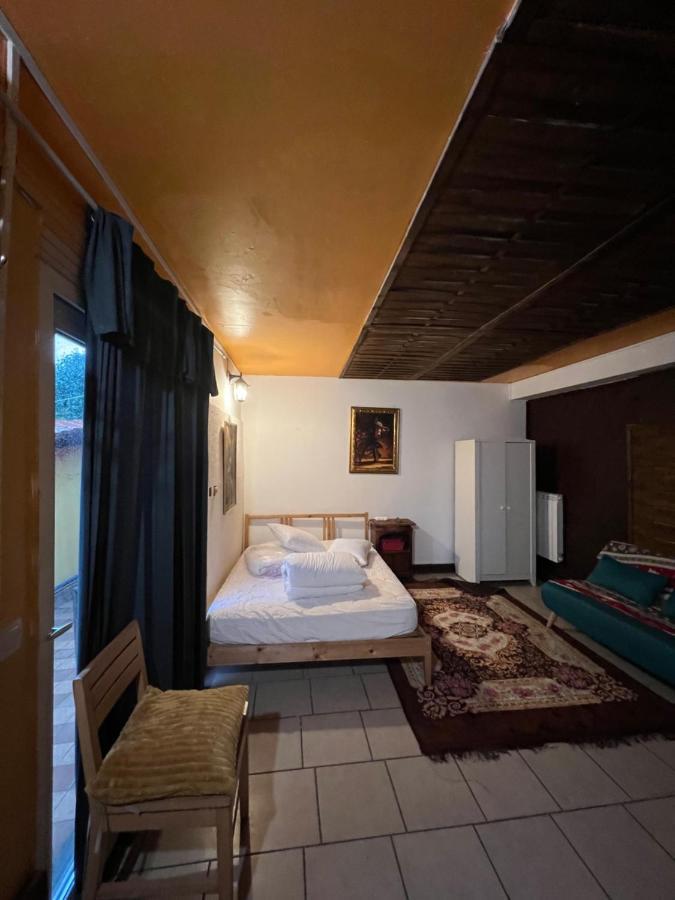 Chambres D'Hotes Sorrento Champs-Sur-Marne Eksteriør billede