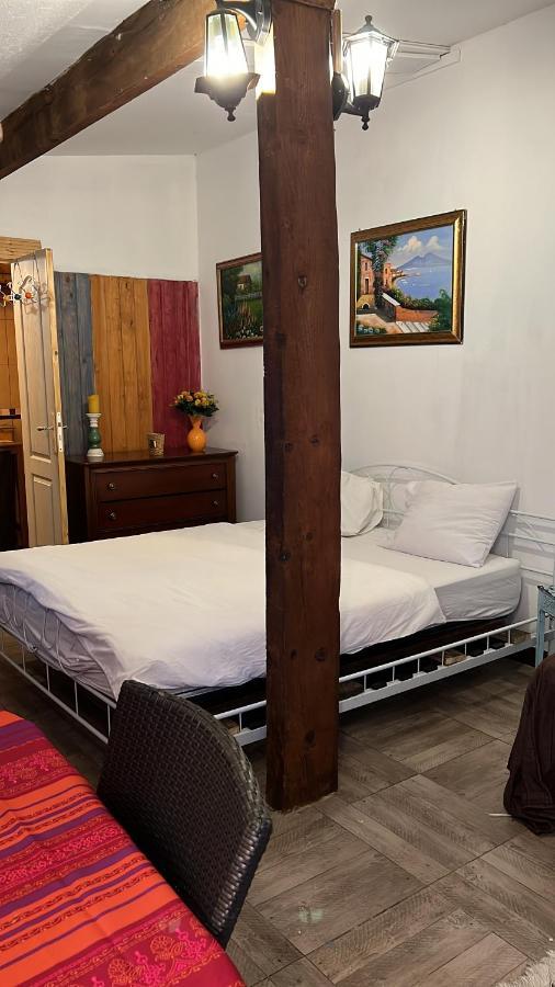 Chambres D'Hotes Sorrento Champs-Sur-Marne Eksteriør billede