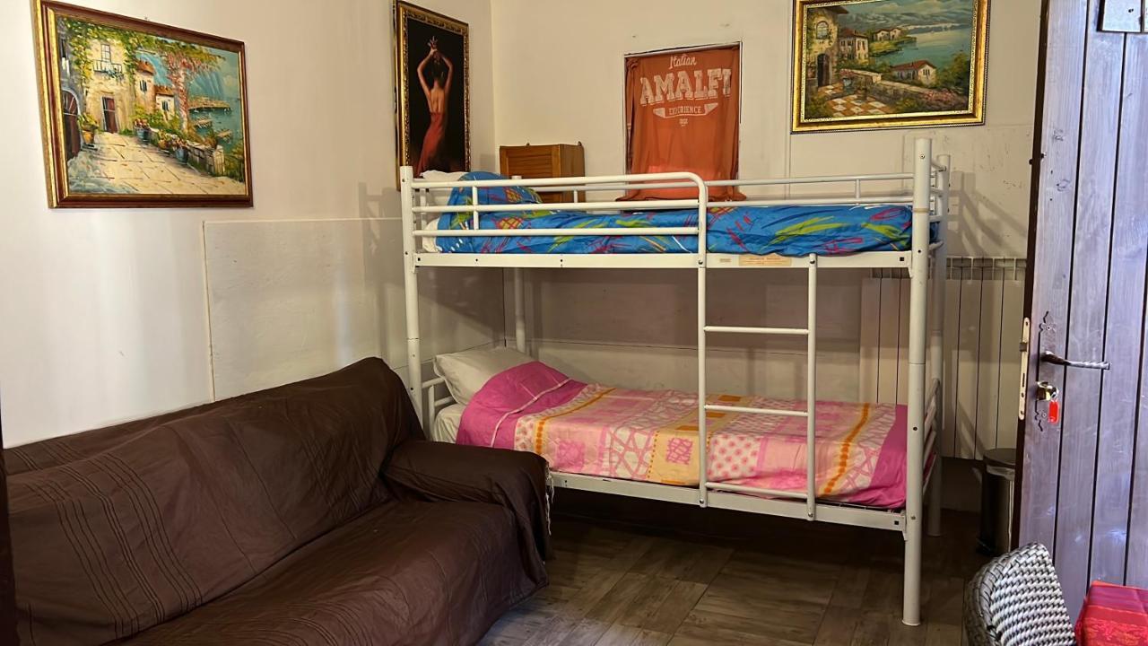 Chambres D'Hotes Sorrento Champs-Sur-Marne Eksteriør billede